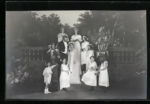 AK Carl-Eduard von Sachsen-Coburg-Gotha im Kreise seiner Liebsten