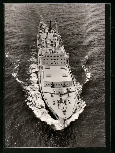 AK Transport- und Verarbeitungsschiff Junge Garde