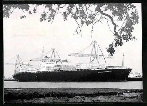 AK Frachtschiff Hamburg-Express im Hafen liegend