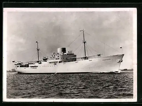 AK Handelsschiff Proteus macht leichte Fahrt