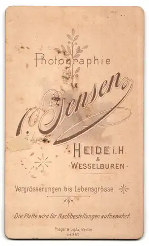 Fotografie C. Jensen, Heide i. H., Bürgerlicher Herr mit Brille und Vollbart