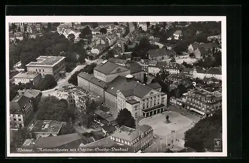 AK Weimar, Nationaltheater mit Schiller-Goethe-Denkmal, Luftbild