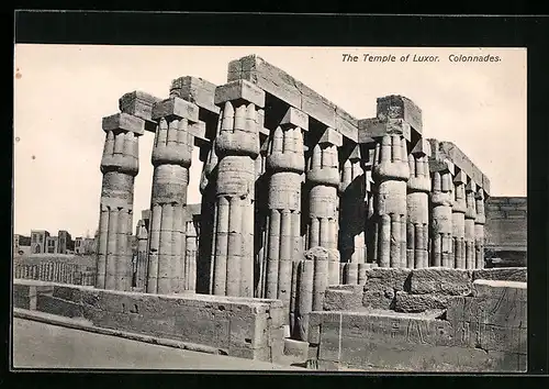 AK Luxor, The Temple, Colonnades