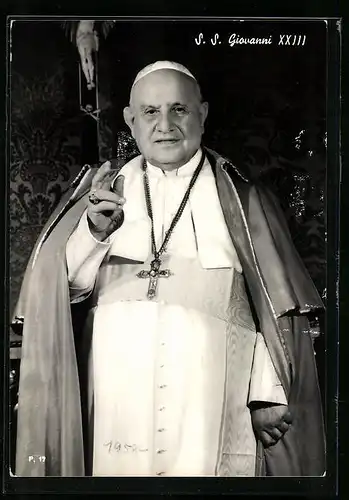 AK Papst Johannes XXIII. mit Kreuzkette und segnender Hand