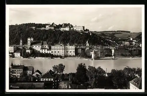 AK Passau, Stadtansicht an der Donau