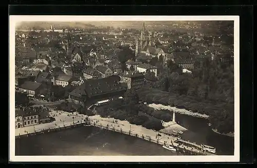 AK Konstanz am Bodensee, Konziliumsgebäude vom Flugzeug aus