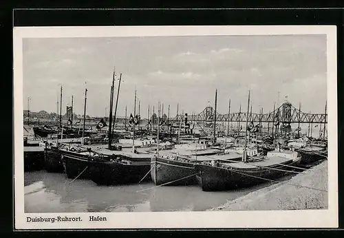 AK Duisburg-Ruhrort, Hafen mit flaggen