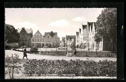 AK Friedrichstadt a. Eider, am Stadtfeld und auf dem Marktplatz