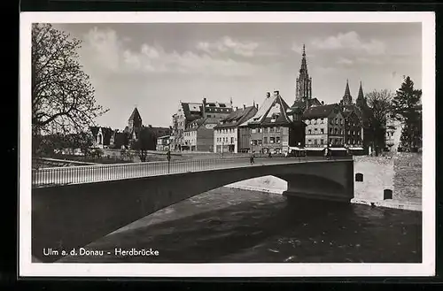 AK Ulm a. d. Donau, Partie an der Herdbrücke