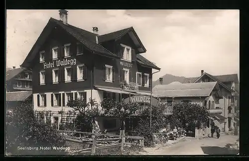 AK Seelisberg, Hotel Waldegg mit Strasse