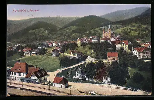 AK Forbach /Murgtal, Ortsansicht mit Bahnhof aus der Vogelschau