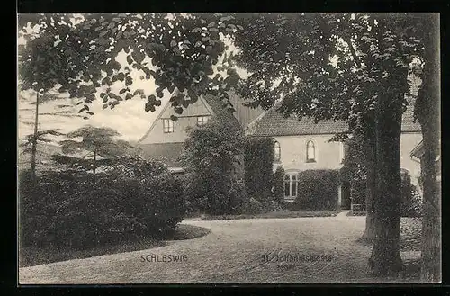 AK Schleswig, St. Johanniskloster mit Bäumen