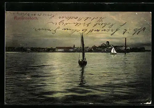 AK Romanshorn, Totale mit Segeboot bei Abendlicht