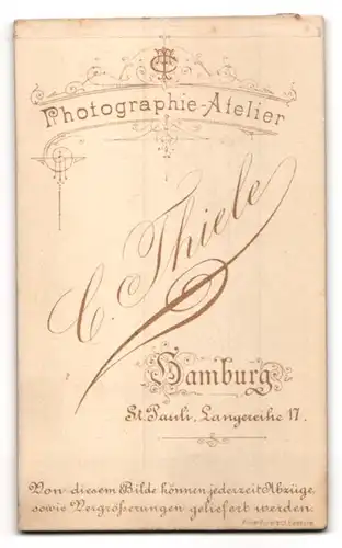 Fotografie C. Thiele, Hamburg-St. Pauli, Langereihe 17, Junge Dame mit zurückgebundenem Haar