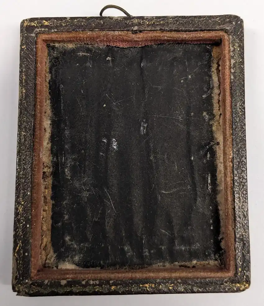 Fotografie Ambrotypie 1 /9 Platte Herr im Anzug mit Moustache, Gesicht Koloriert, Metallrahmen original Holzschachtel 4