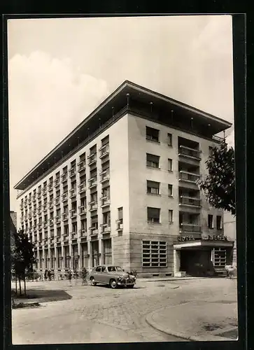 AK Bratislava, Hotel Devín