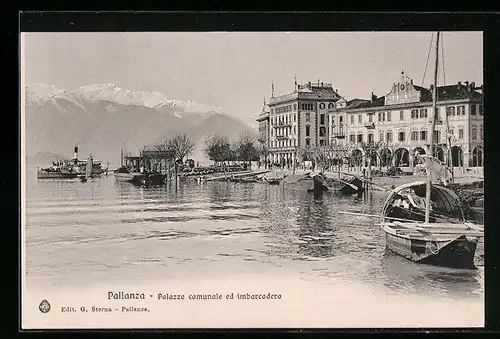 AK Pallanza, Palazzo comunale ed imbarcadero