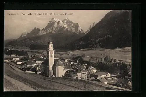 AK San Vito in Sesto, Ortsansicht mit Kirche aus der Vogelschau