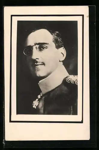AK Porträt König Alexander von Serbien in Uniform
