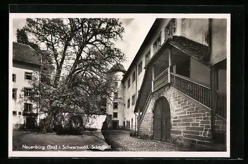 AK Neuenbürg, Blick zum Schlosshof