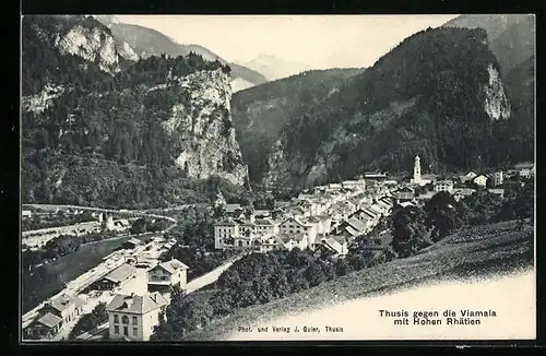 AK Thusis, Ortsansicht gegen die Viamala mit Hohen Rhätien