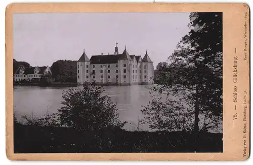 Fotografie Ernst Roepke, Wiesbaden, Ansicht Glücksburg, Blick nach dem Wasserschloss Glücksburg