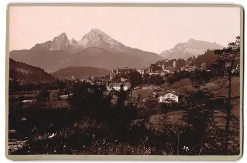 Fotografie unbekannter Fotograf, Ansicht Berchtesgaden, Blick nach dem Ort mit Cafe Göhlstein