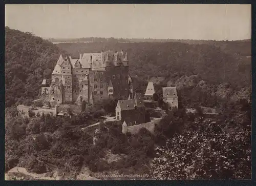 Fotografie unbekannter Fotograf, Ansicht Moselkern, Schloss Eltz