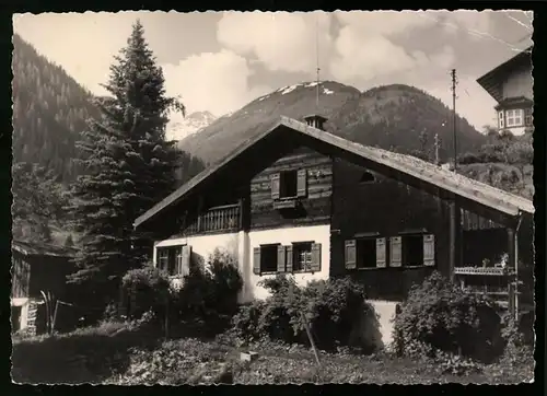 40 Fotografien Foto-RIO, St. Anton am Arlberg, Ansicht St. Anton am Arlberg, Villa Aussenansicht & Inneneinrichtung