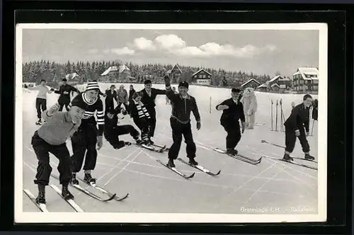 AK Braunlage i. H., Skiwiese, fröhliche Wintersportler