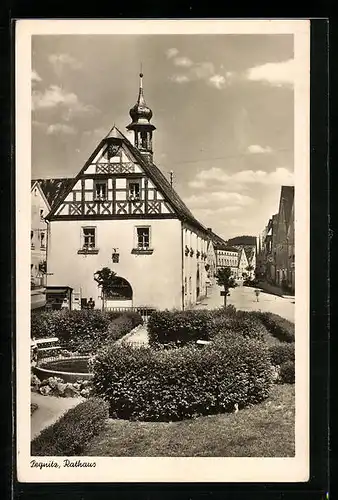 AK Pegnitz, Rathaus mit Brunnen