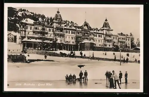 AK Adelboden, Grand Hotel mit Schlittschuhläufern