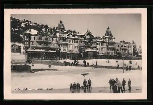 AK Adelboden, Grand Hotel mit Eisbosslern