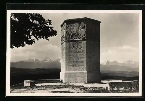 AK Burgdorf, Lueg Kavallerie-Denkmal mit Bergpanorama