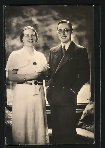 AK H. K. H. Prinses Juliana & Prins Bernhard van Lippe-Biesterfeld