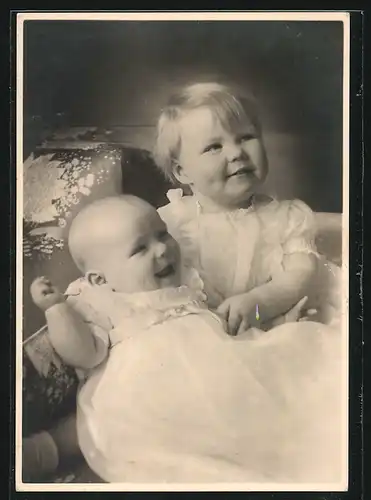AK Prinses Beatrix und Prinses Irene als bezaubernde kleine Mädchen