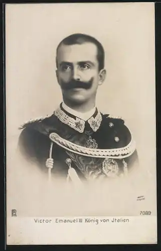 AK Victor Emanuel III. König von Italien in Uniform