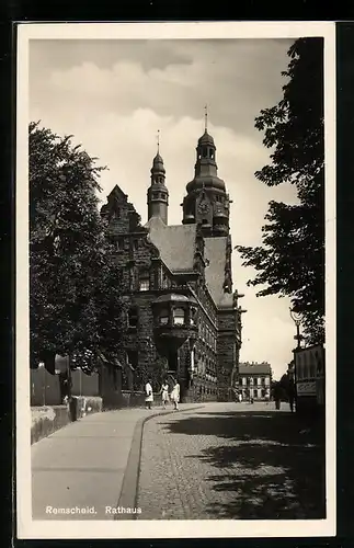 AK Remscheid, Ortspartie mit Blick nach dem Rathaus