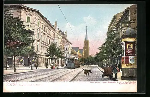 AK Rixdorf, Bergstrsasse mit evangelischer Kirche und Strassenbahn