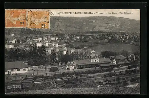 AK Saint-Sulpice-Laurière, La Gare, Vue Générale, Bahnhof