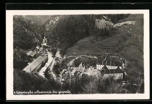 AK Fourvoirie, Erdrutsch 1935, Blick auf das Dorf