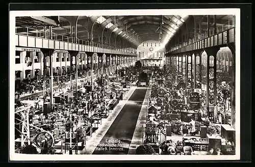 AK Leipzig, Technische Messe, Halle 9, Innenansicht