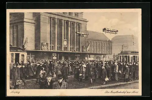 AK Leipzig, Hauptbahnhof während der Messe, mit Objekten in der Luft