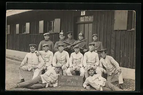 Foto-AK Lager Lechfeld, Erinnerung an Lager Lechfeld 1913, Soldaten in Uniform mit Gewehr