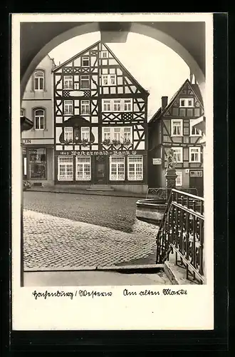 AK Hachenburg /Westerw., Am alten Markt mit Westerwald-Bank