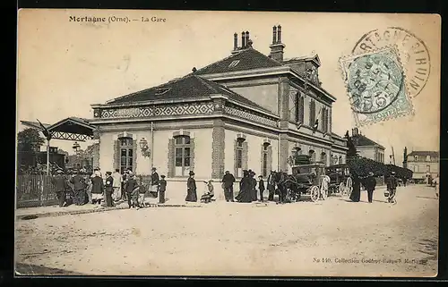 AK Mortagne, La Gare, Bahnhof