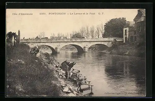 AK Pontorson, Le Lavoir et le Pont