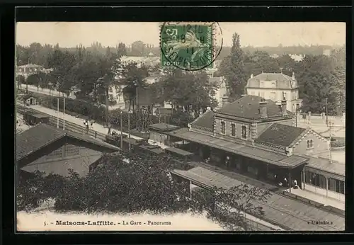 AK Maisons-Laffitte, La Gare, Panorama