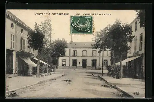 AK Courpière, La Gare, Bahnhof