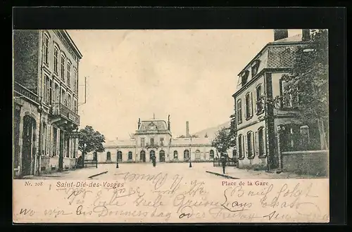 AK Saint-Dié-des-Vosges, Place de la Gare, Bahnhof